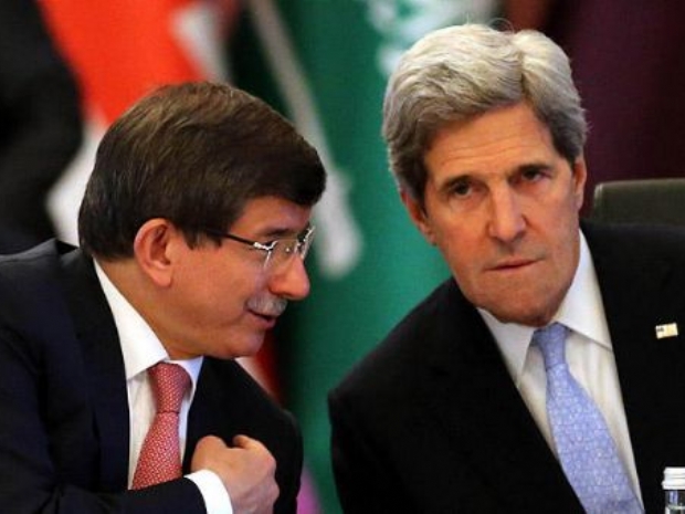 Davutoğlu, John Kerry ile görüştü