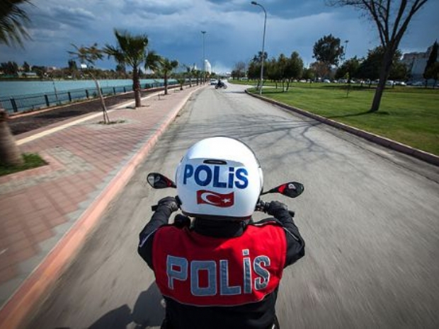 En çok "Motosikletli Polis" beğenildi